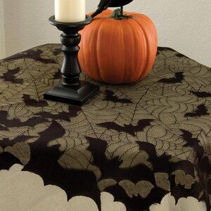 Halloween GOING BATTY 44" Round Table Topper by Heritage Lace GB-4400B
